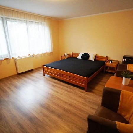 Willa Nad Oczkiem Bed & Breakfast Świnoujście Exterior foto