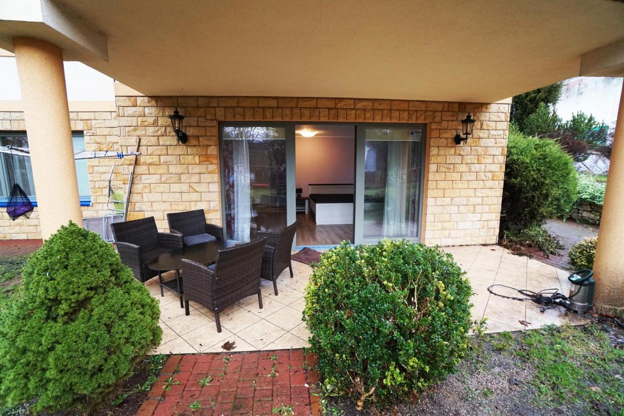 Willa Nad Oczkiem Bed & Breakfast Świnoujście Exterior foto